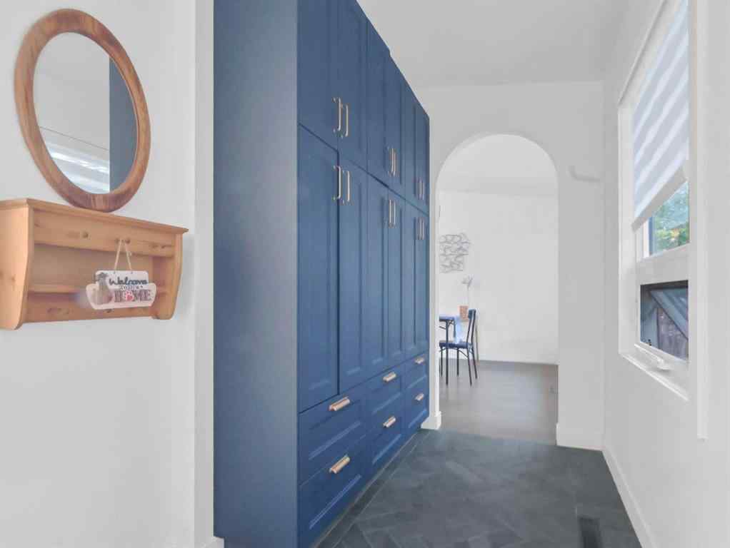 MLS® A2261409 - 2618 21 Avenue S in Agnes Davidson Lethbridge, Residential