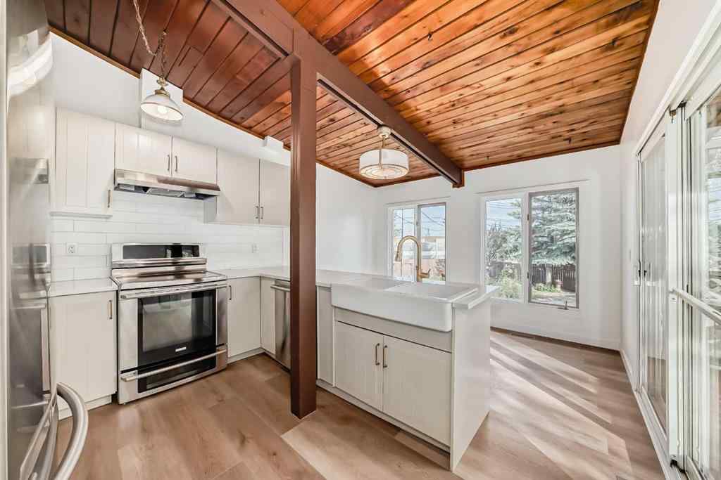 MLS® A2261411 - 15 Arlington Bay SE in Acadia Calgary, Residential