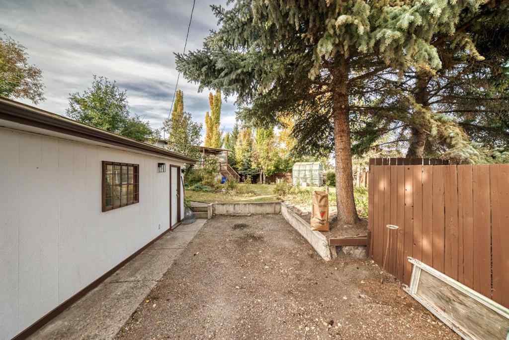 MLS® A2261411 - 15 Arlington Bay SE in Acadia Calgary, Residential