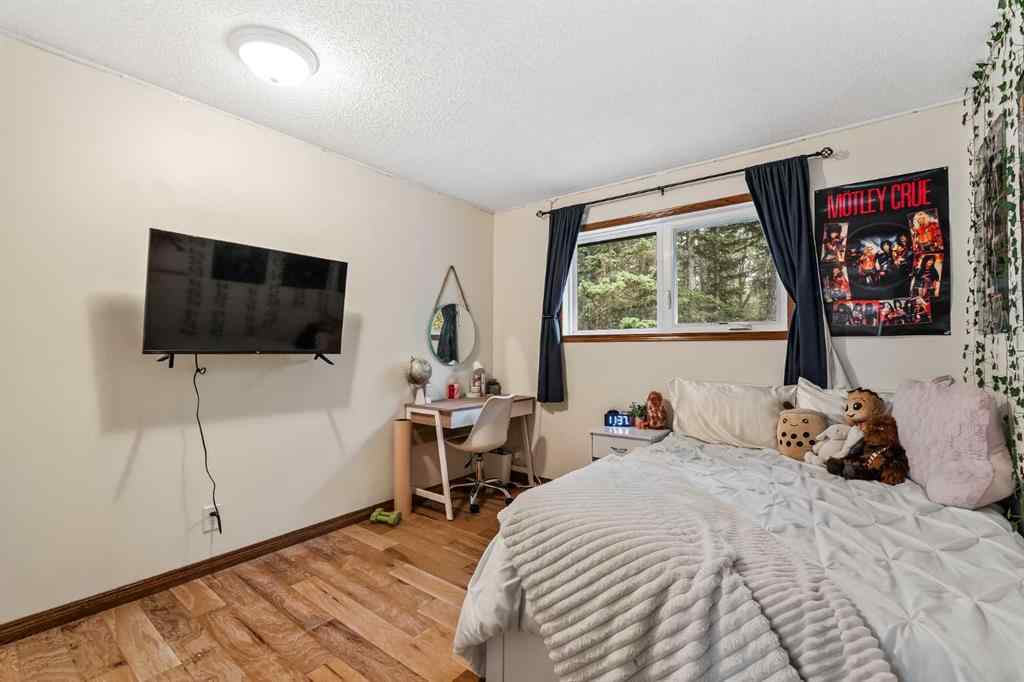 MLS® A2261416 - 56 Redwood Meadows Drive  in Redwood Meadows Rural Rocky View County, Residential