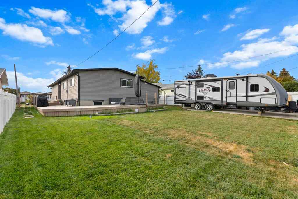 MLS® A2261418 - 2132 16 Avenue  in NONE Didsbury, Residential