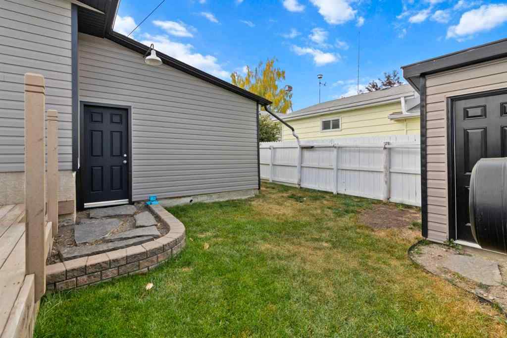 MLS® A2261418 - 2132 16 Avenue  in NONE Didsbury, Residential