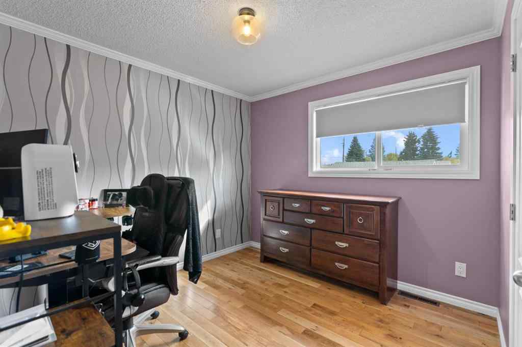 MLS® A2261418 - 2132 16 Avenue  in NONE Didsbury, Residential