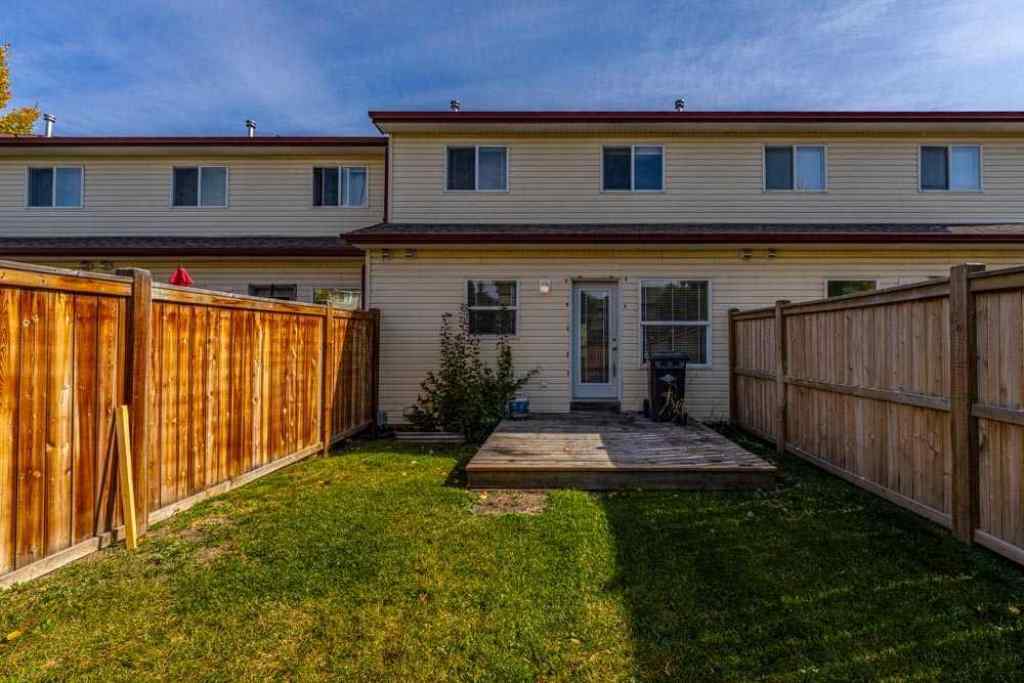 MLS® A2261419 - 1405 Eagleview Place NW in Eagleview Estates High River, Residential
