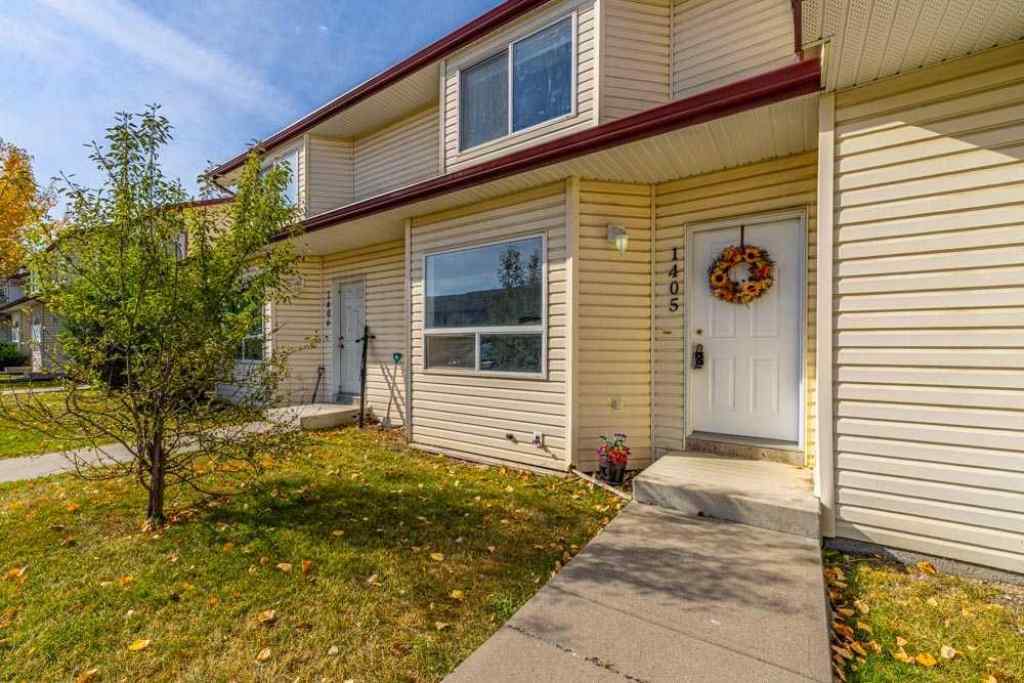 MLS® A2261419 - 1405 Eagleview Place NW in Eagleview Estates High River, Residential