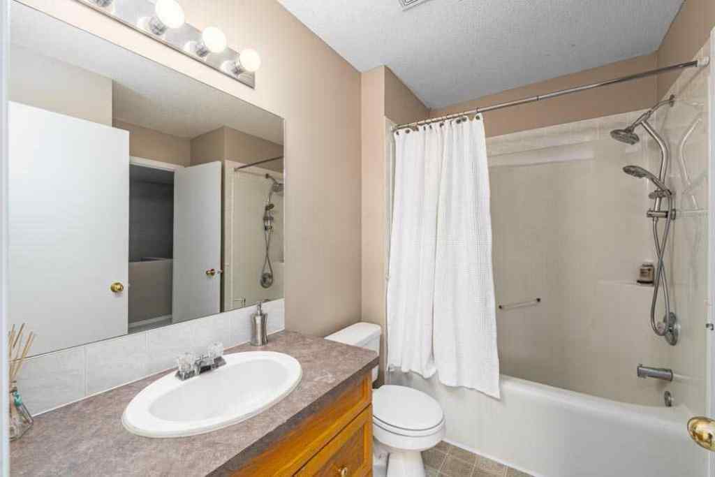 MLS® A2261419 - 1405 Eagleview Place NW in Eagleview Estates High River, Residential