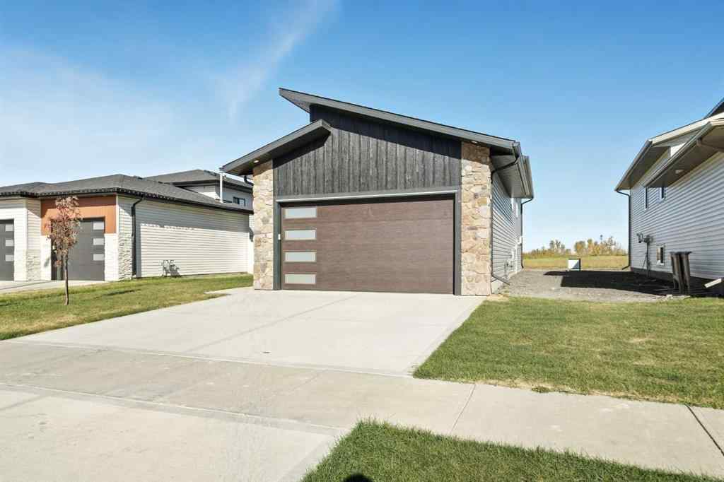 MLS® A2261420 - 66 Metcalf Way  in Metcalf Ridge Lacombe, Residential