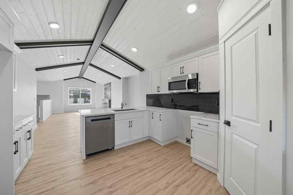 MLS® A2261420 - 66 Metcalf Way  in Metcalf Ridge Lacombe, Residential