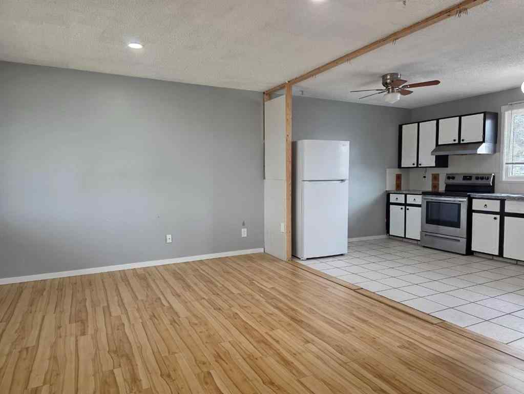 MLS® A2261422 - 371 Penswood Way SE in Penbrooke Meadows Calgary, Residential