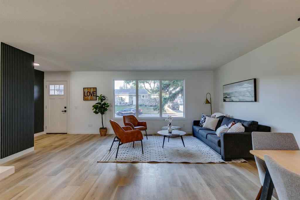 MLS® A2261425 - 1304 Lake Sylvan Drive SE in Bonavista Downs Calgary, Residential