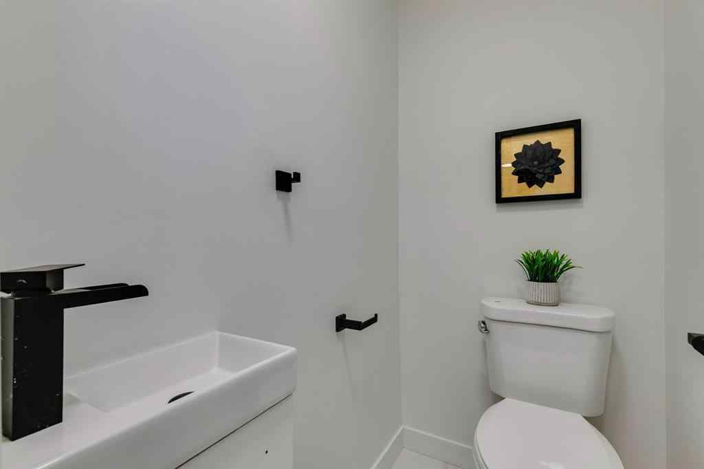 MLS® A2261425 - 1304 Lake Sylvan Drive SE in Bonavista Downs Calgary, Residential