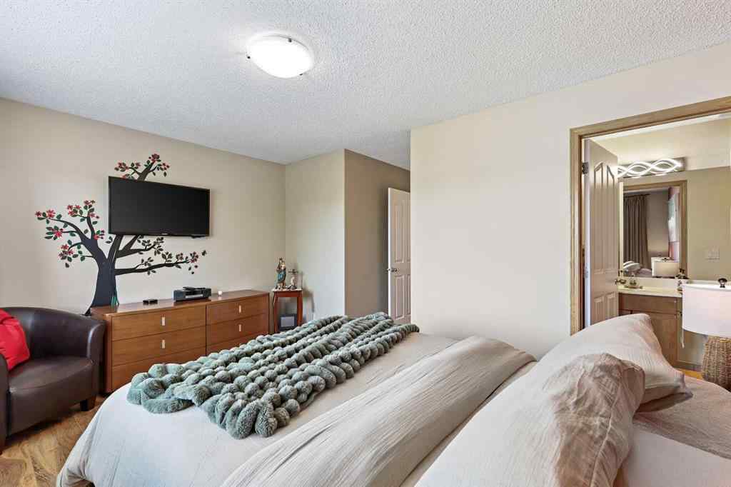 MLS® A2261426 - 294 Cramond Circle SE in Cranston Calgary, Residential