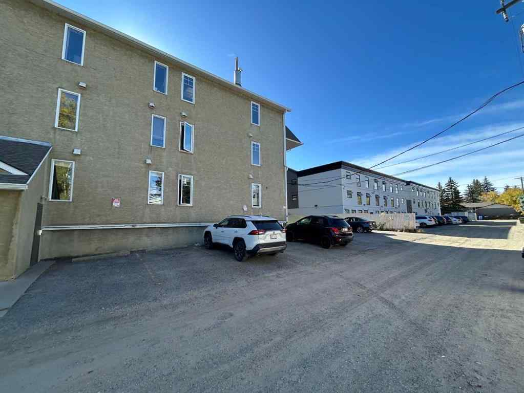 MLS® A2261430 - Unit #202 4944 8 Avenue SW in Westgate Calgary, Residential