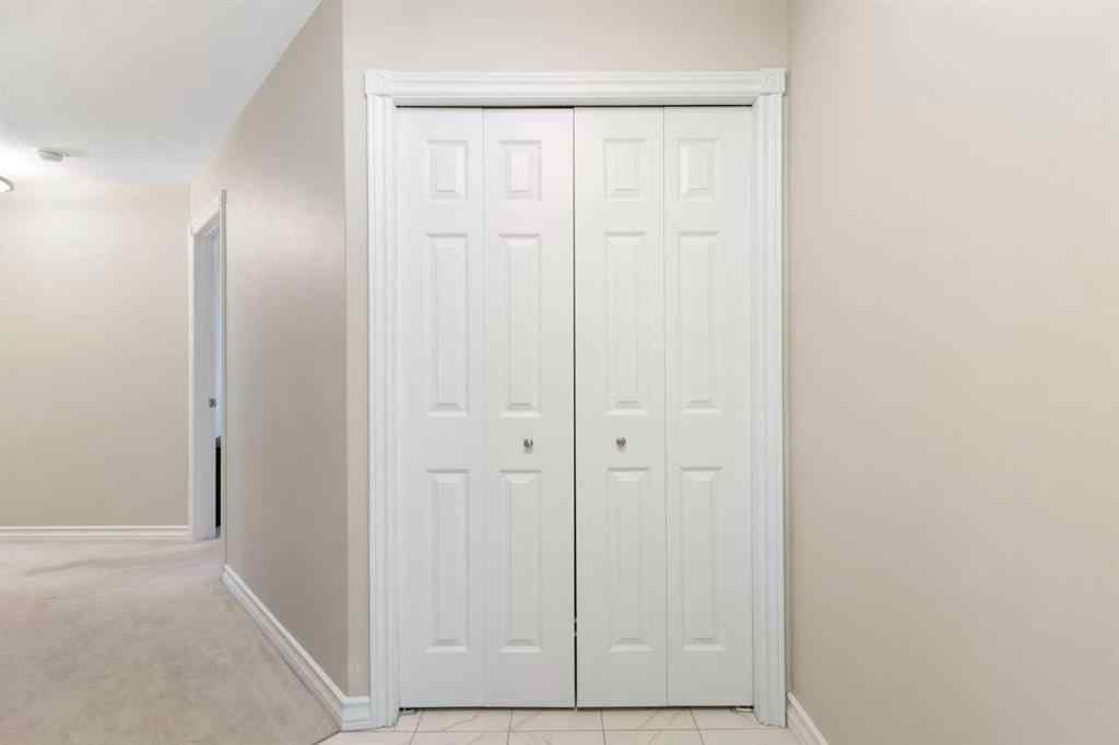 MLS® A2261430 - Unit #202 4944 8 Avenue SW in Westgate Calgary, Residential