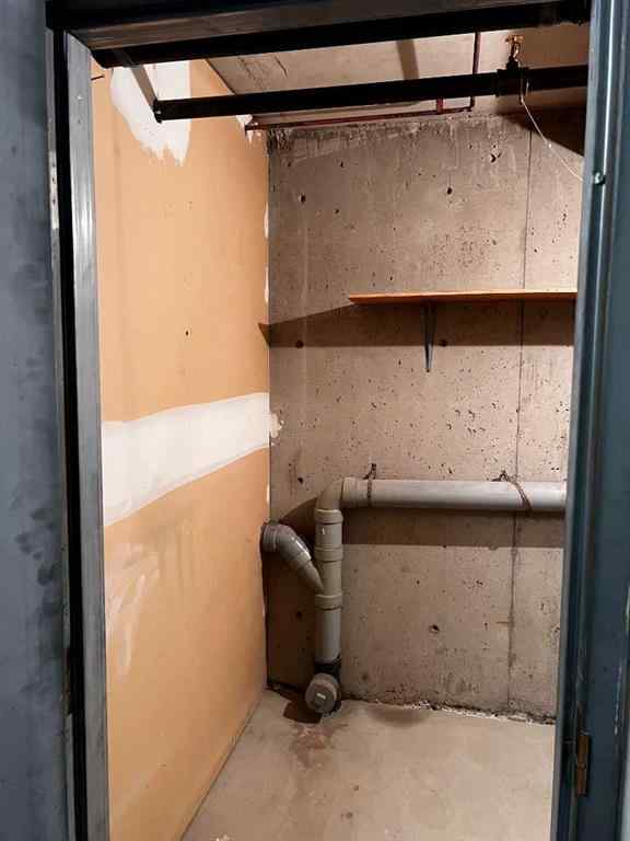 MLS® A2261430 - Unit #202 4944 8 Avenue SW in Westgate Calgary, Residential