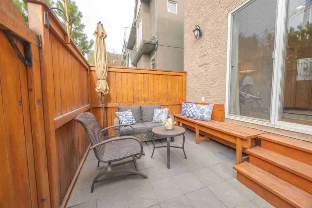 MLS® A2261431 - Unit #2 3423 5 Avenue NW in Parkdale Calgary, Residential
