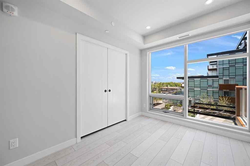 MLS® A2261438 - Unit #402 110 18A Street NW in West Hillhurst Calgary, Residential