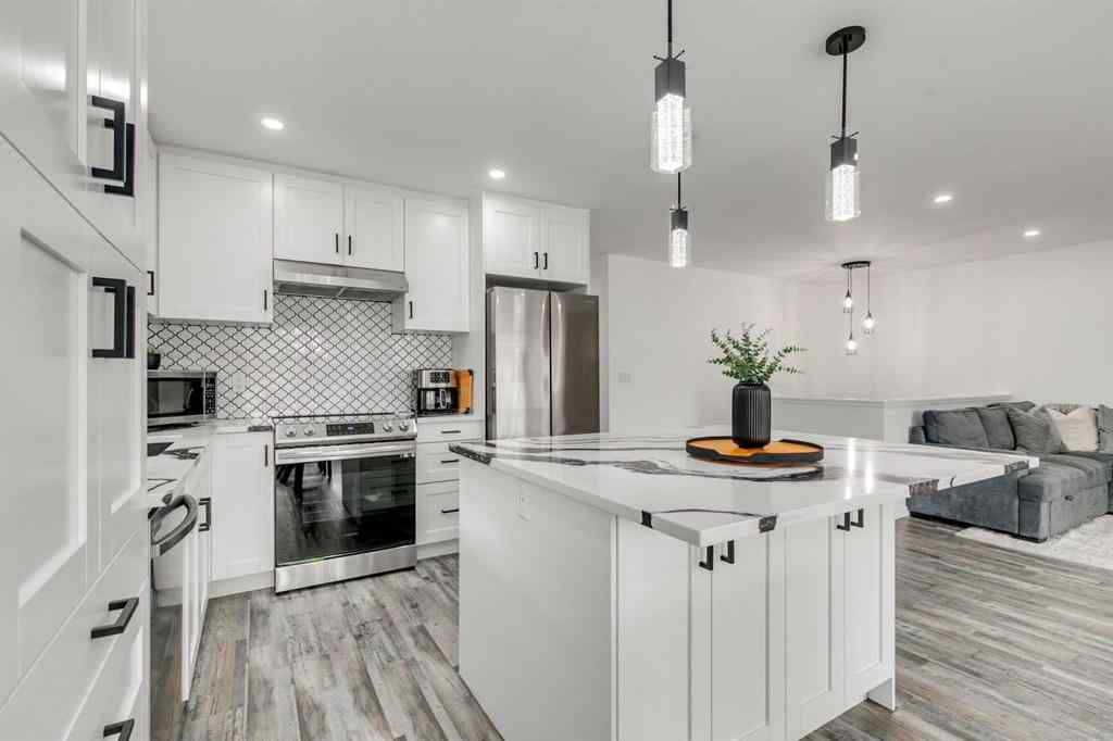 MLS® A2261444 - 1807 Summerfield Boulevard SE in Summerhill Airdrie, Residential