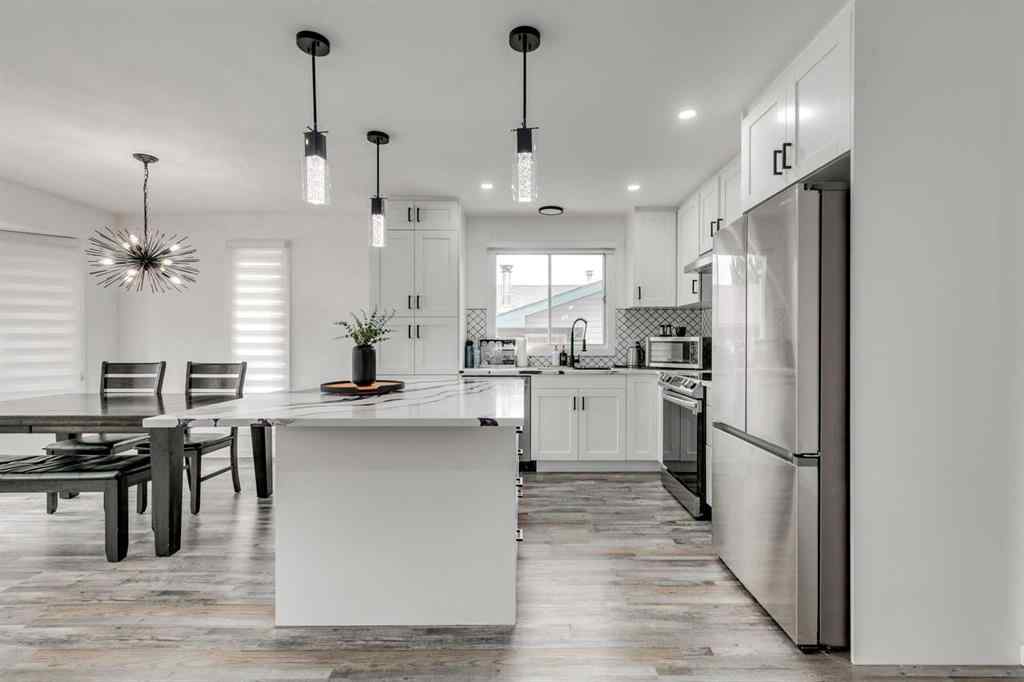 MLS® A2261444 - 1807 Summerfield Boulevard SE in Summerhill Airdrie, Residential