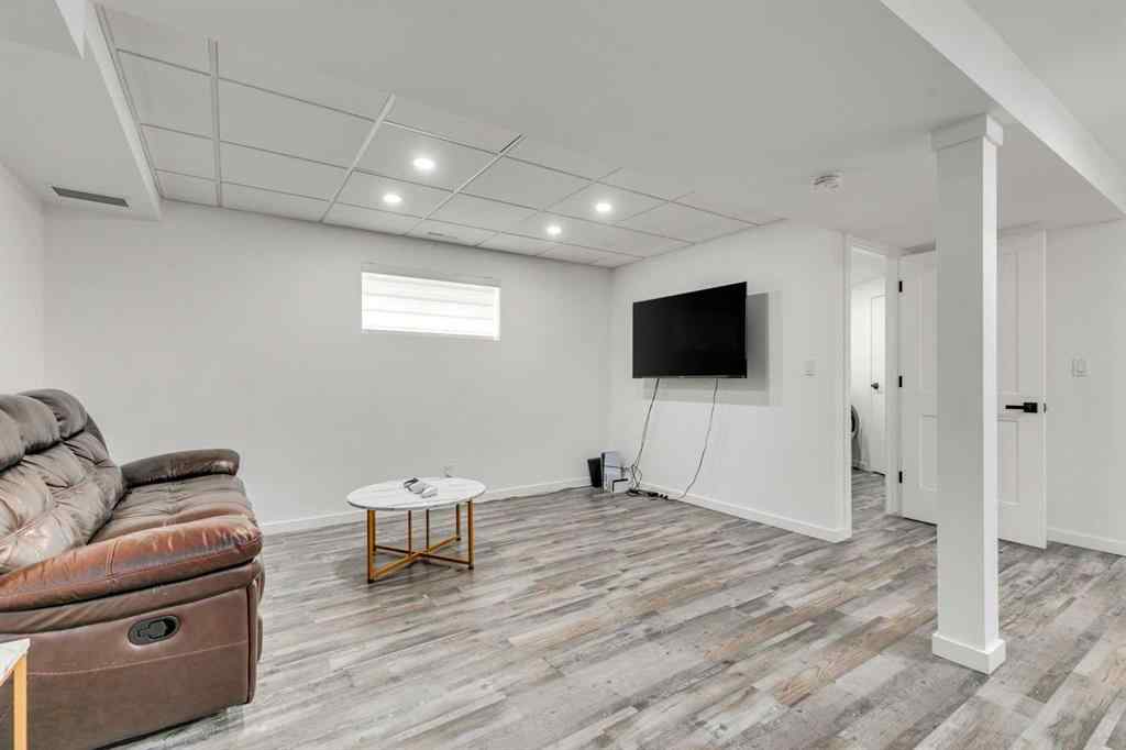 MLS® A2261444 - 1807 Summerfield Boulevard SE in Summerhill Airdrie, Residential