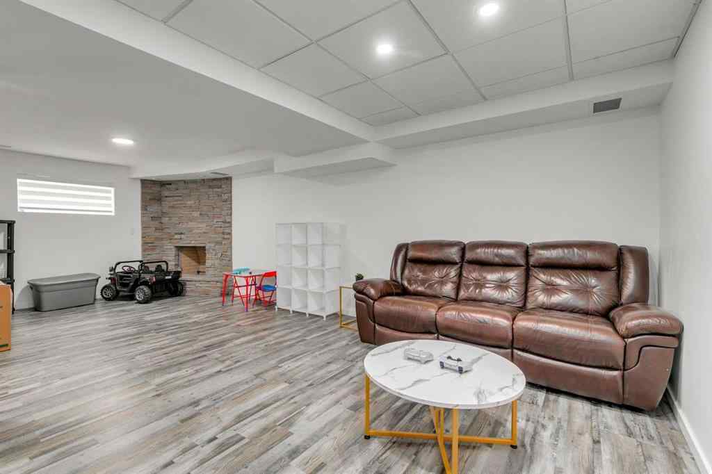 MLS® A2261444 - 1807 Summerfield Boulevard SE in Summerhill Airdrie, Residential