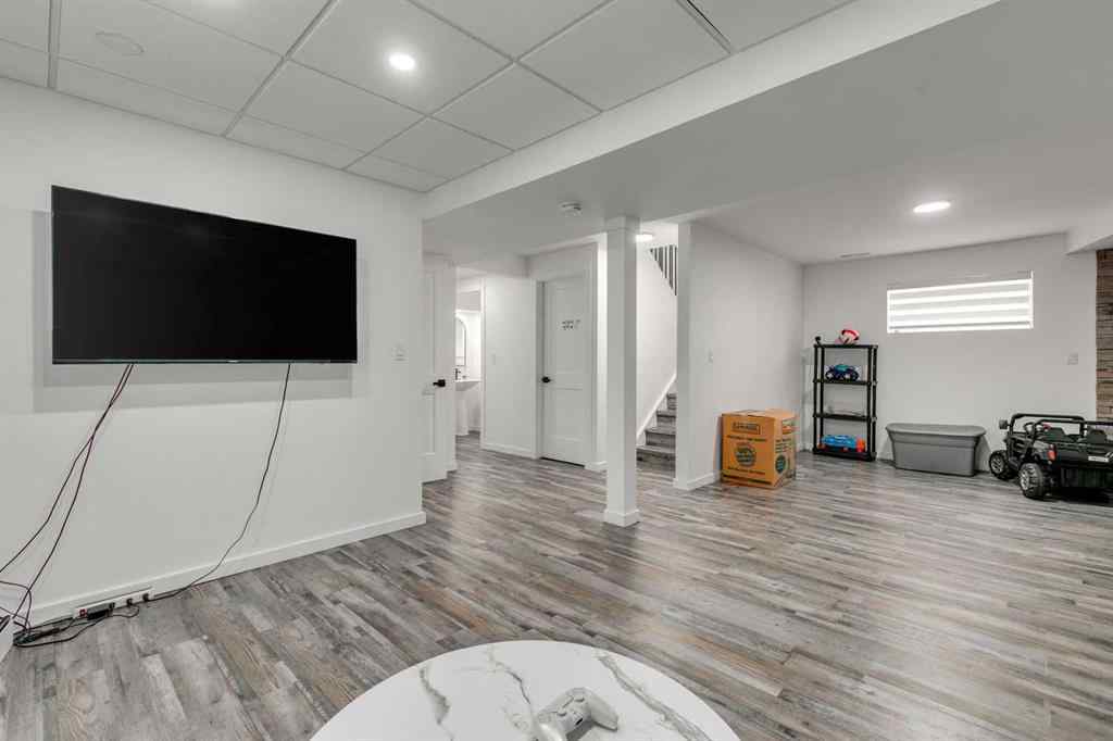 MLS® A2261444 - 1807 Summerfield Boulevard SE in Summerhill Airdrie, Residential