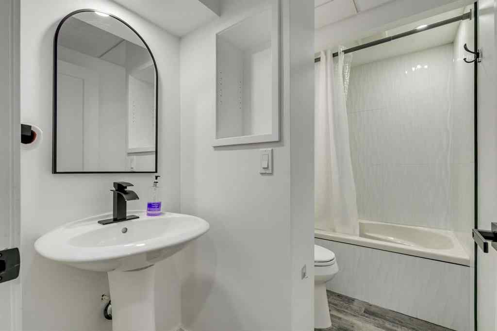 MLS® A2261444 - 1807 Summerfield Boulevard SE in Summerhill Airdrie, Residential