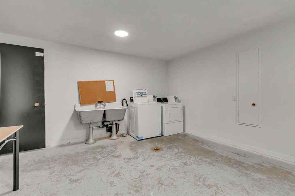 MLS® A2261454 - 1216 15 Avenue SW in Beltline Calgary, Commercial