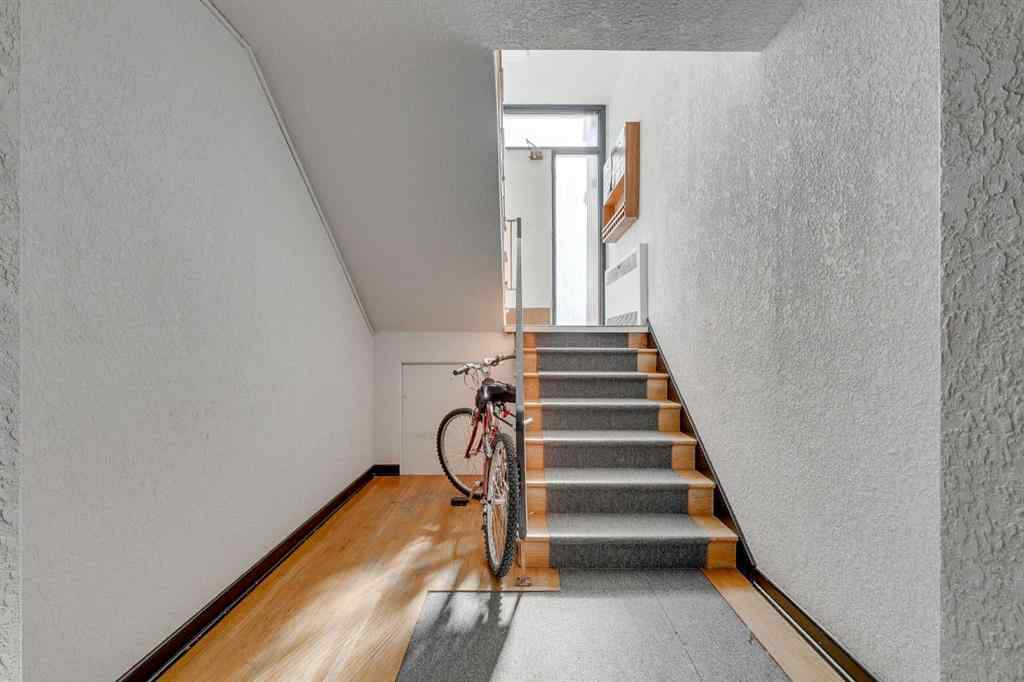 MLS® A2261454 - 1216 15 Avenue SW in Beltline Calgary, Commercial