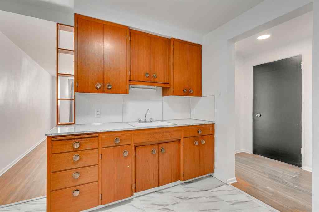 MLS® A2261454 - 1216 15 Avenue SW in Beltline Calgary, Commercial