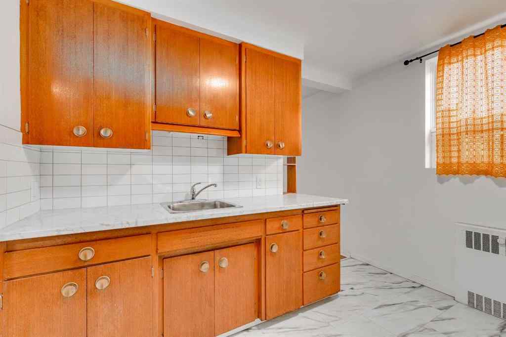 MLS® A2261454 - 1216 15 Avenue SW in Beltline Calgary, Commercial