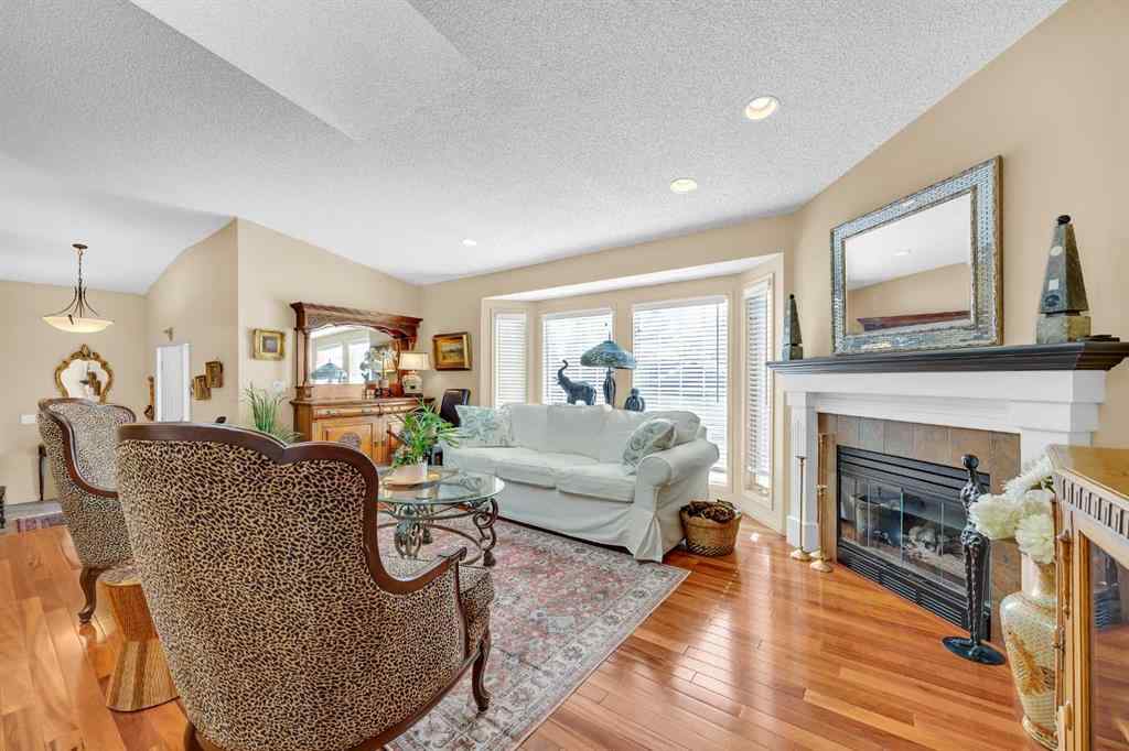 MLS® A2261455 - 75 Christie Gardens SW in Christie Park Calgary, Residential