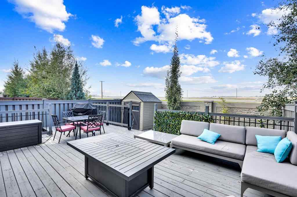MLS® A2261460 - 196 Viewpointe Terrace  in Lakepointe Chestermere, Residential