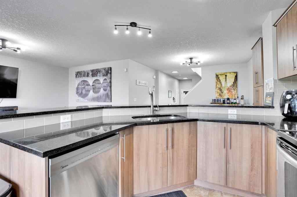 MLS® A2261460 - 196 Viewpointe Terrace  in Lakepointe Chestermere, Residential