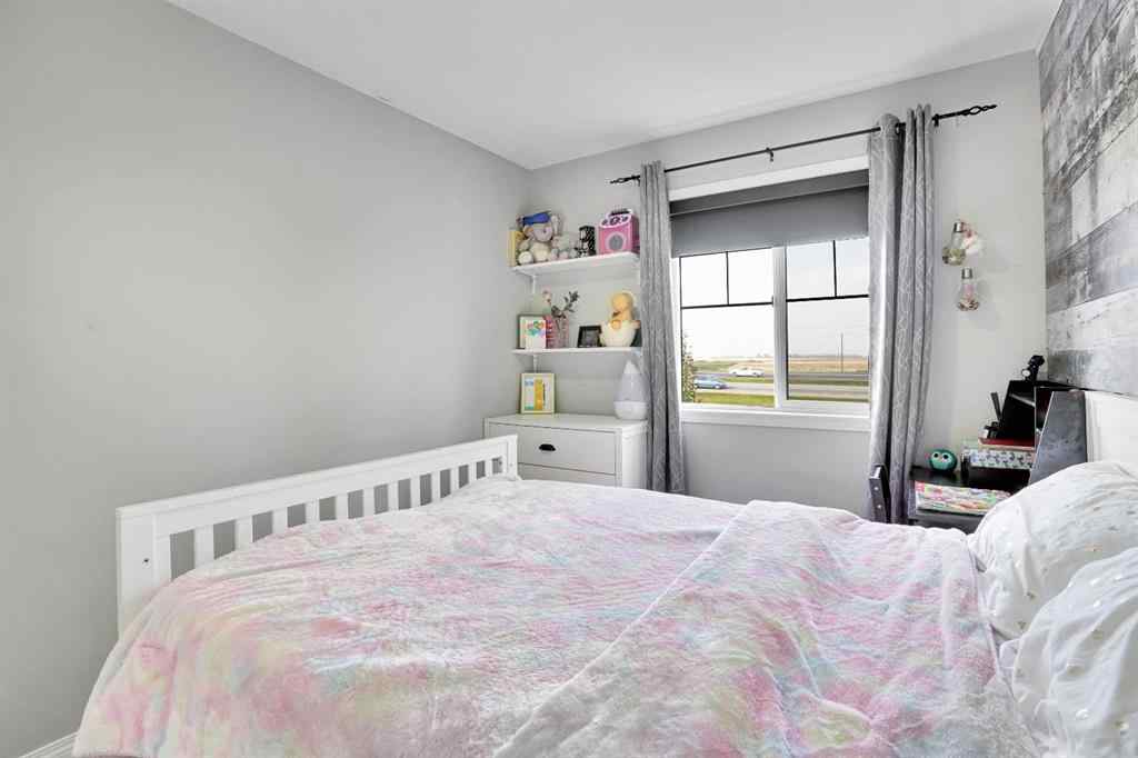 MLS® A2261460 - 196 Viewpointe Terrace  in Lakepointe Chestermere, Residential