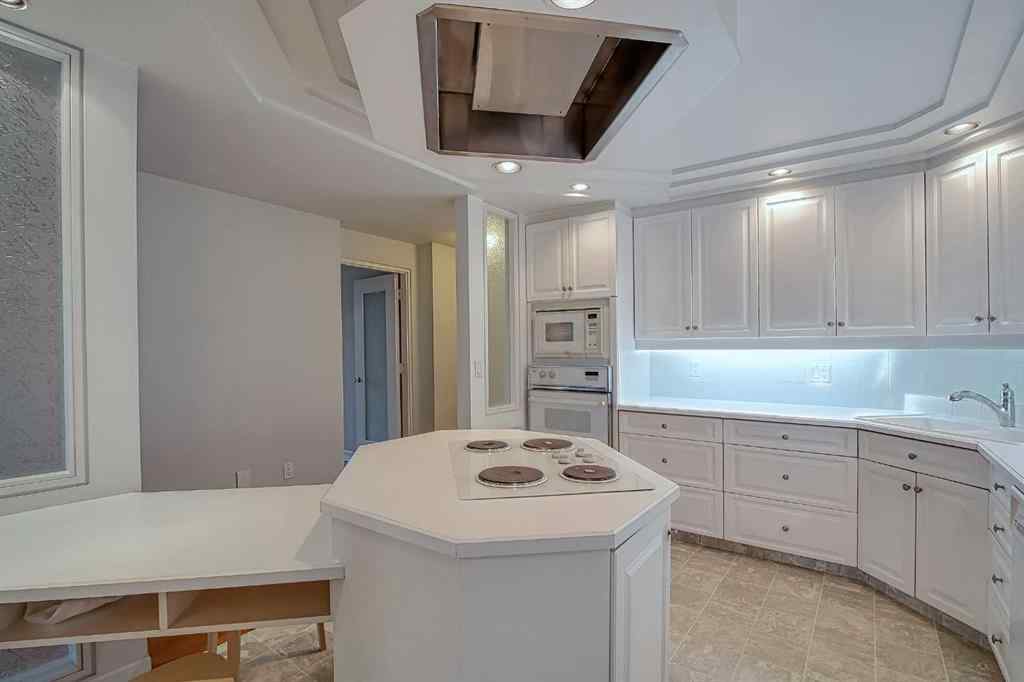 MLS® A2261461 - Unit #101 505 Canyon Meadows Drive SW in Canyon Meadows Calgary, Residential