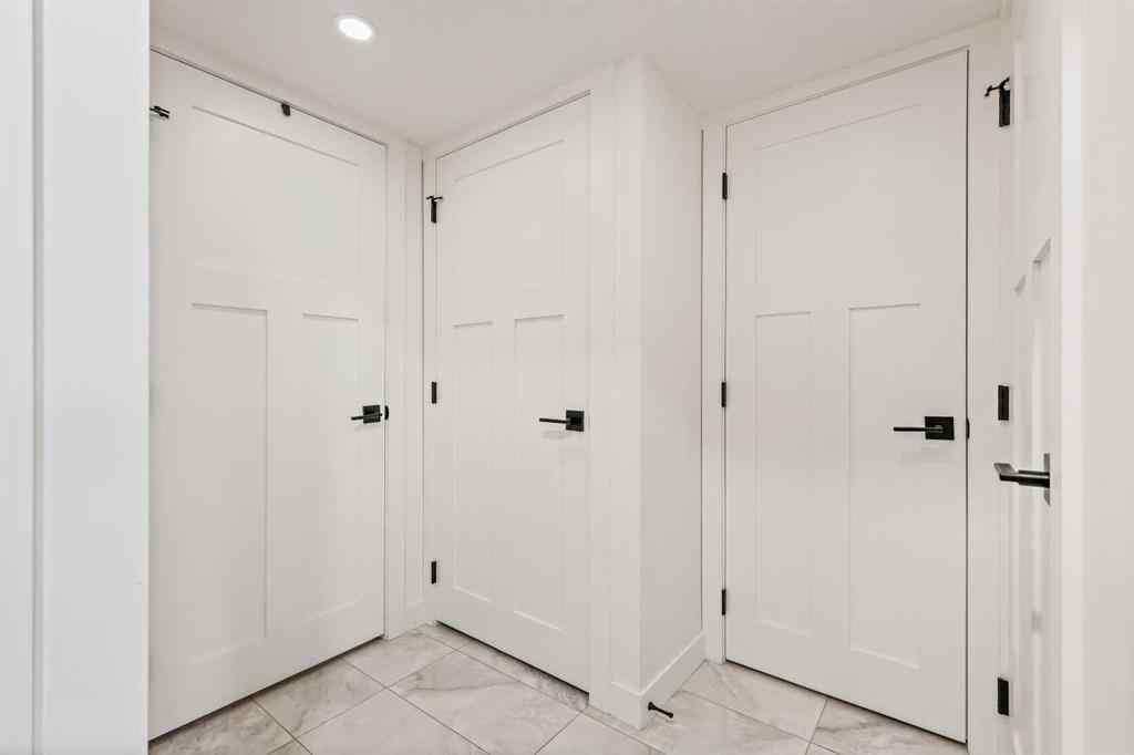 MLS® A2261469 - 2126 18A Street SW in Bankview Calgary, Residential