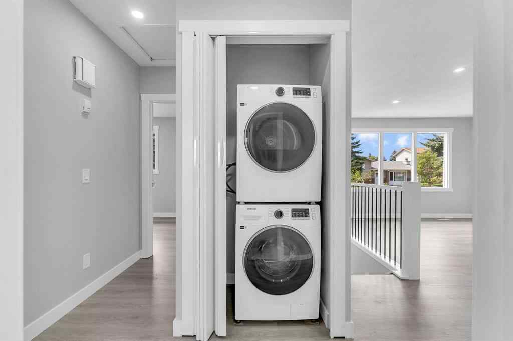 MLS® A2261477 - 992 Rundlecairn Way NE in Rundle Calgary, Residential