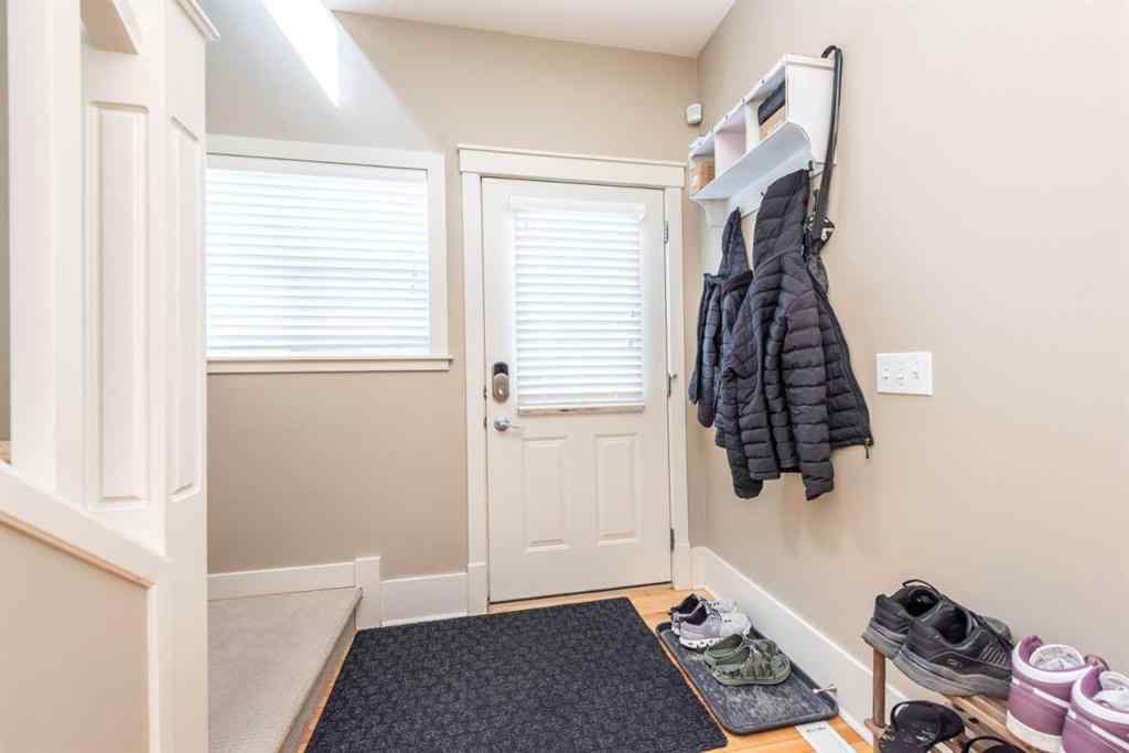 MLS® A2261480 - 8522 Wentworth Drive SW in West Springs Calgary, Residential