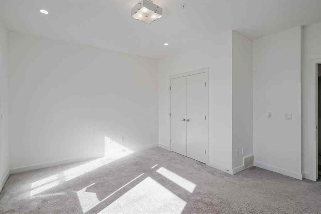 MLS® A2261482 - Unit #109 1632 20 Avenue NW in Capitol Hill Calgary, Residential