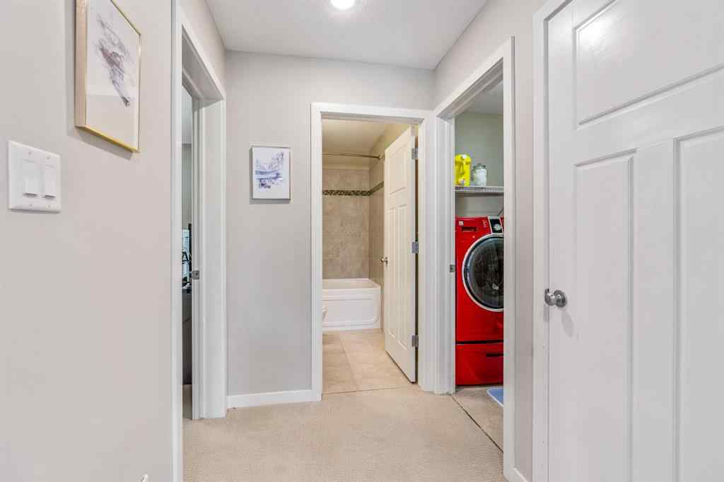 MLS® A2261488 - 609 Sunridge Crescent W in Sunridge Lethbridge, Residential