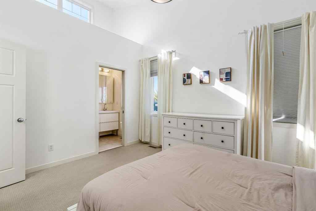 MLS® A2261488 - 609 Sunridge Crescent W in Sunridge Lethbridge, Residential