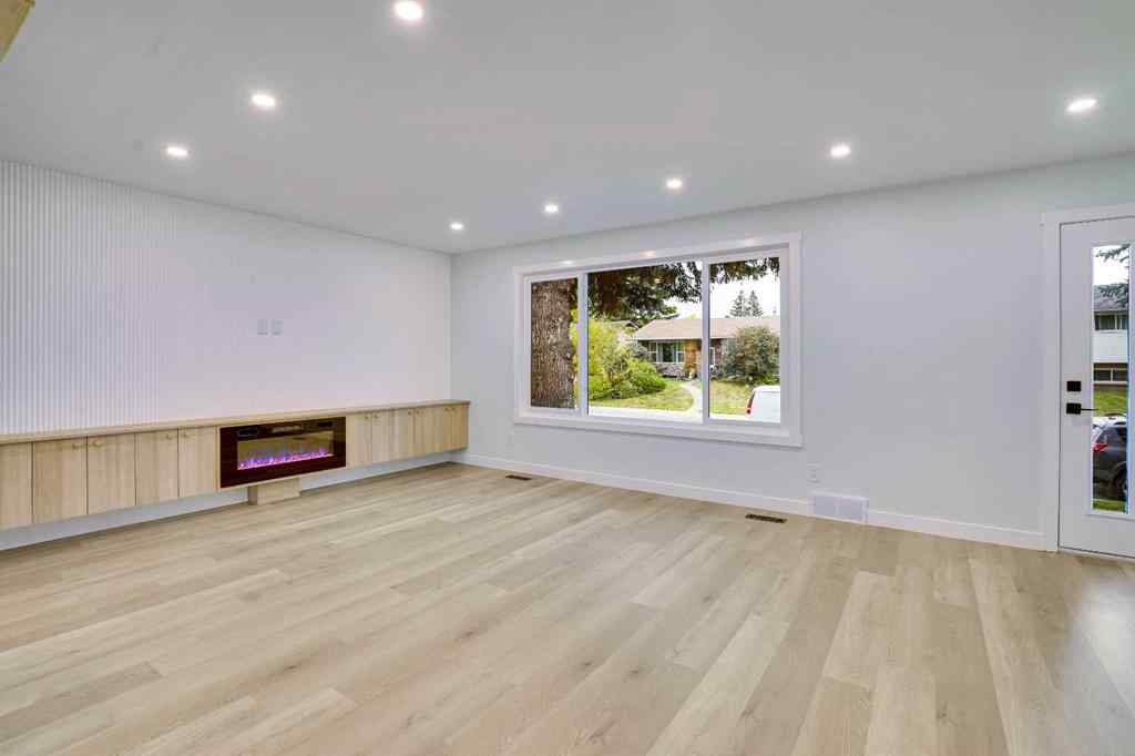 MLS® A2261491 - 111 Allandale Close SE in Acadia Calgary, Residential