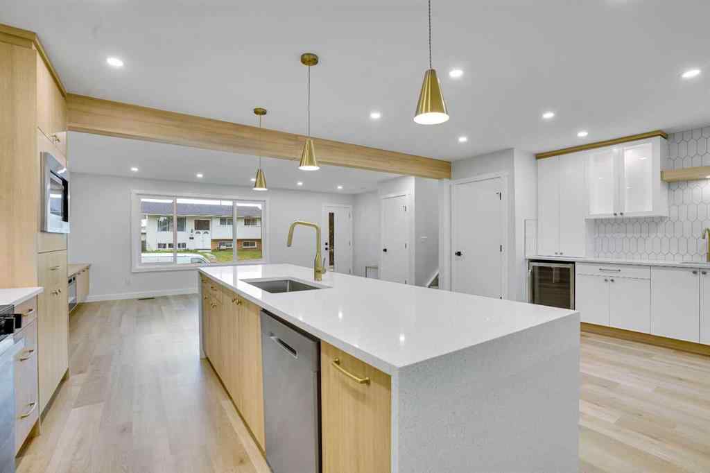 MLS® A2261491 - 111 Allandale Close SE in Acadia Calgary, Residential