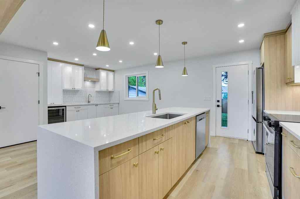 MLS® A2261491 - 111 Allandale Close SE in Acadia Calgary, Residential