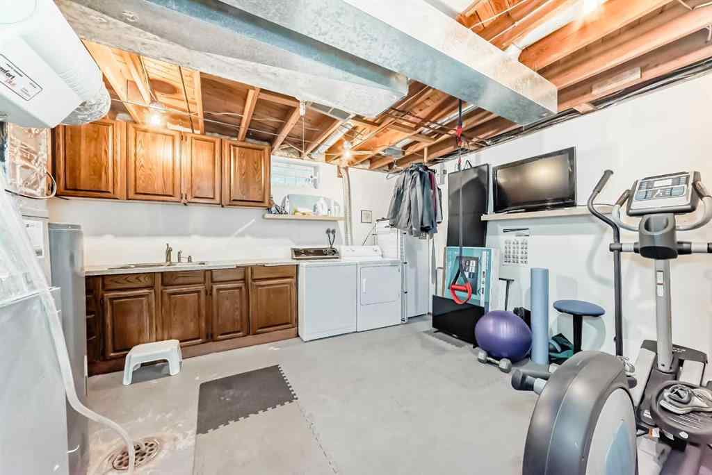 MLS® A2261494 - 6739 Coach Hill Road SW in Coach Hill Calgary, Residential