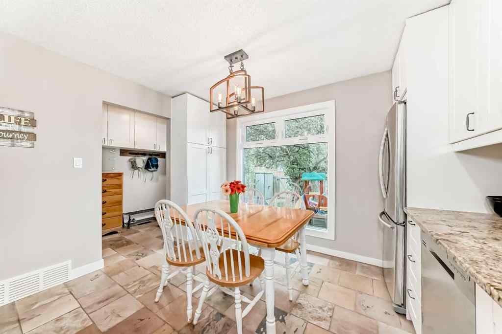MLS® A2261494 - 6739 Coach Hill Road SW in Coach Hill Calgary, Residential