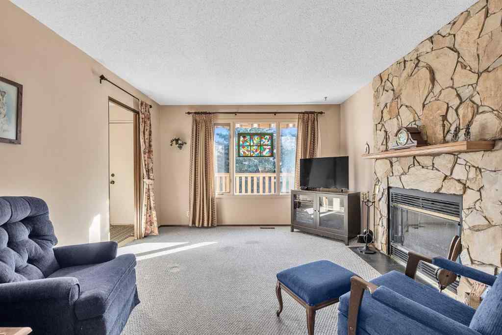 MLS® A2261496 - 183 Cedardale Place SW in Cedarbrae Calgary, Residential