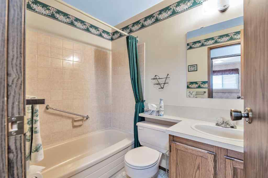 MLS® A2261496 - 183 Cedardale Place SW in Cedarbrae Calgary, Residential