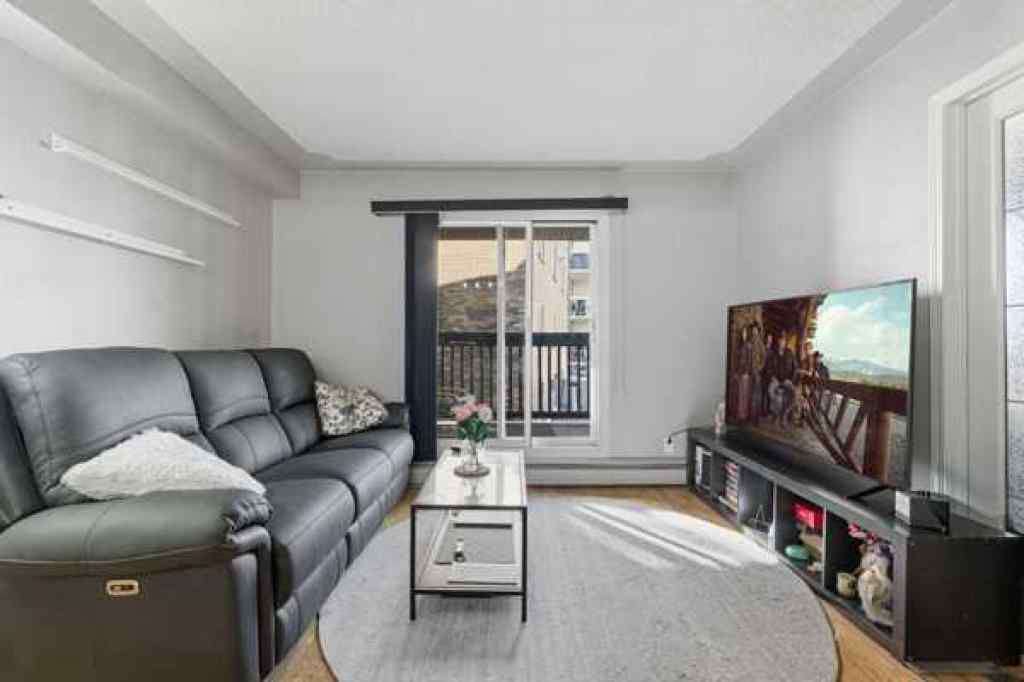 MLS® A2261497 - Unit #206 104 24 Avenue SW in Mission Calgary, Residential